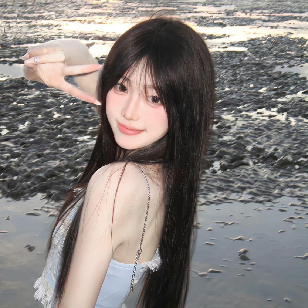 小兔饱饱