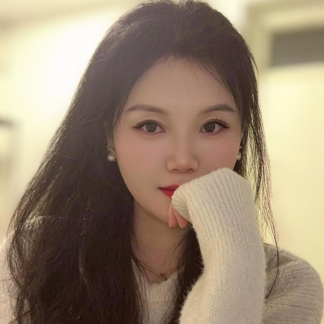 可甜可咸的小姐姐🌸🎀