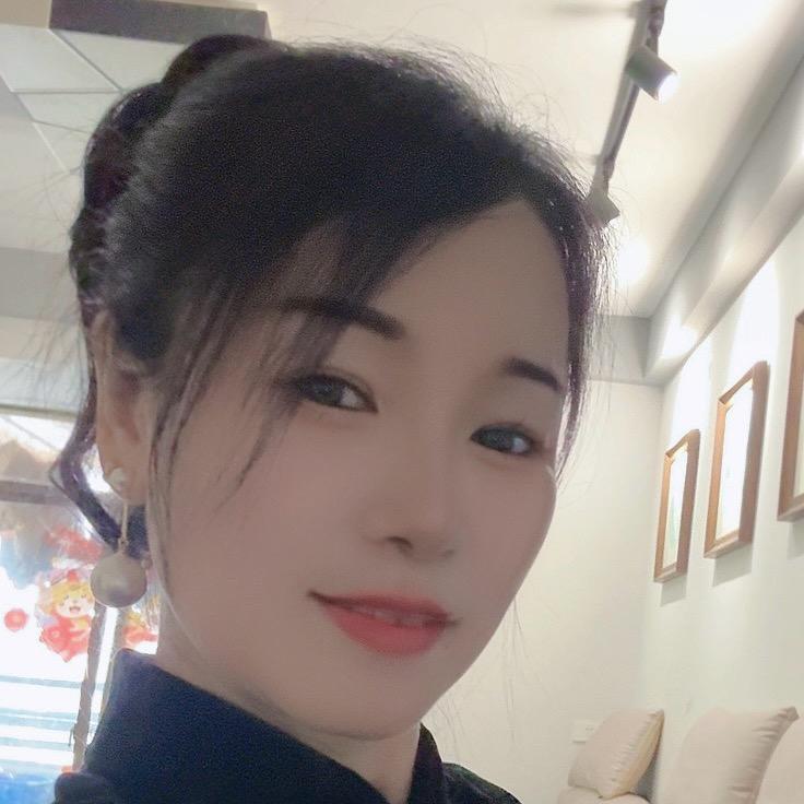 小树苗（蔡蔡）