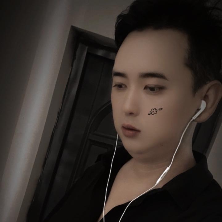 肖uncIe