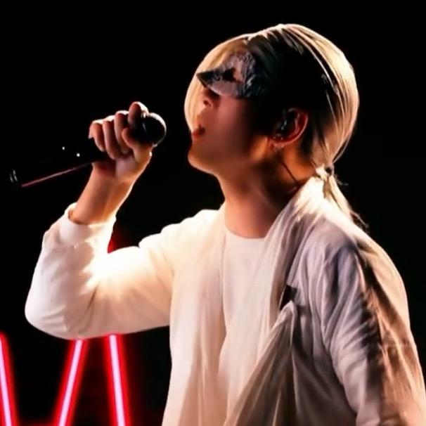 🎙️坚强的背影