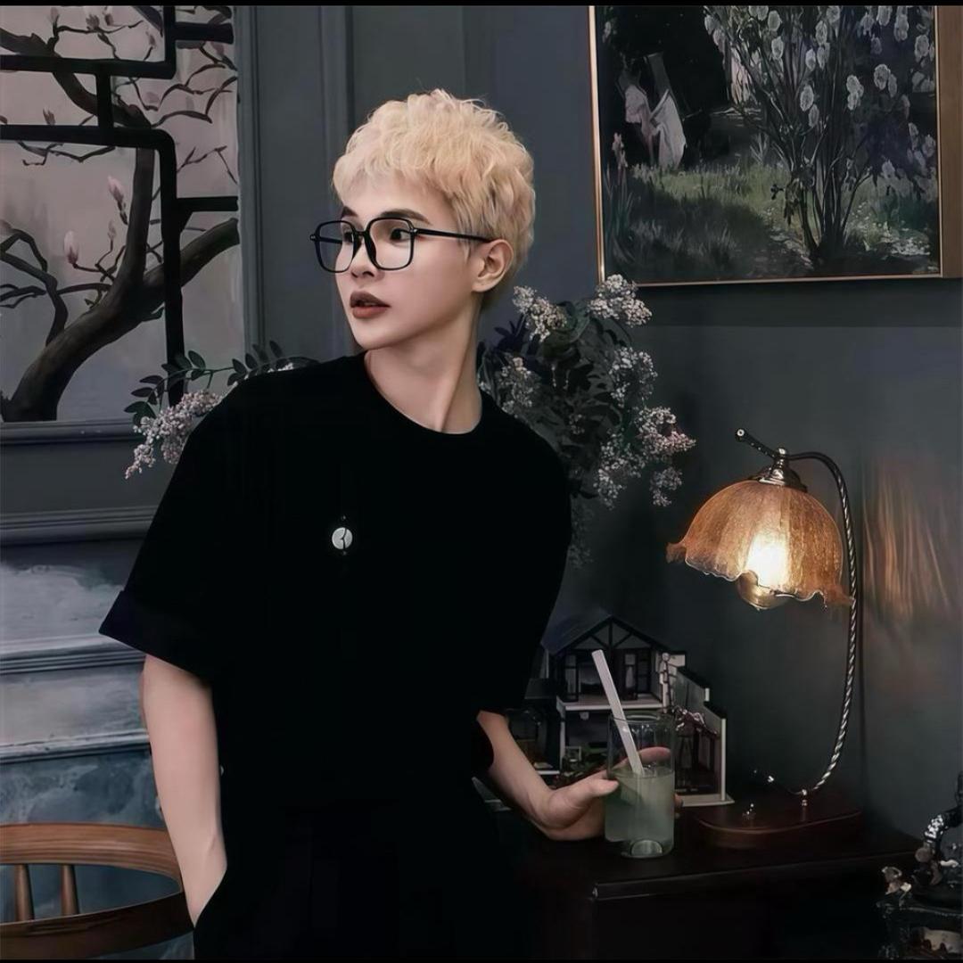 QIAOLA乔拉～每日穿搭