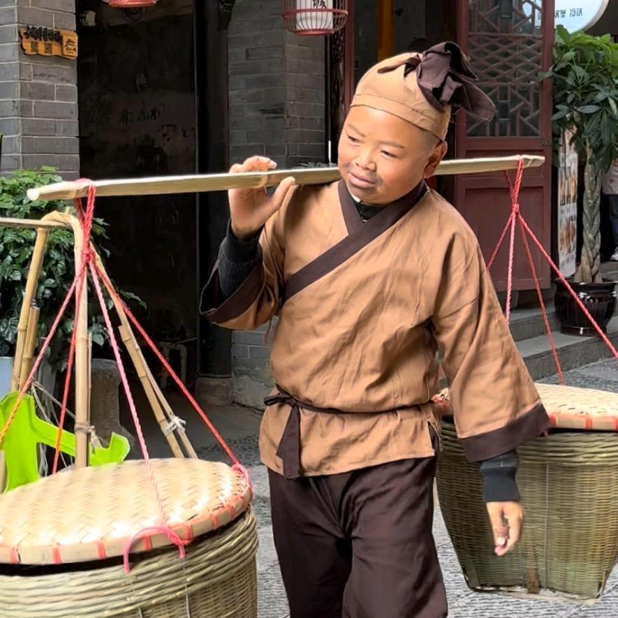 贵州武大郎阳哥(505)