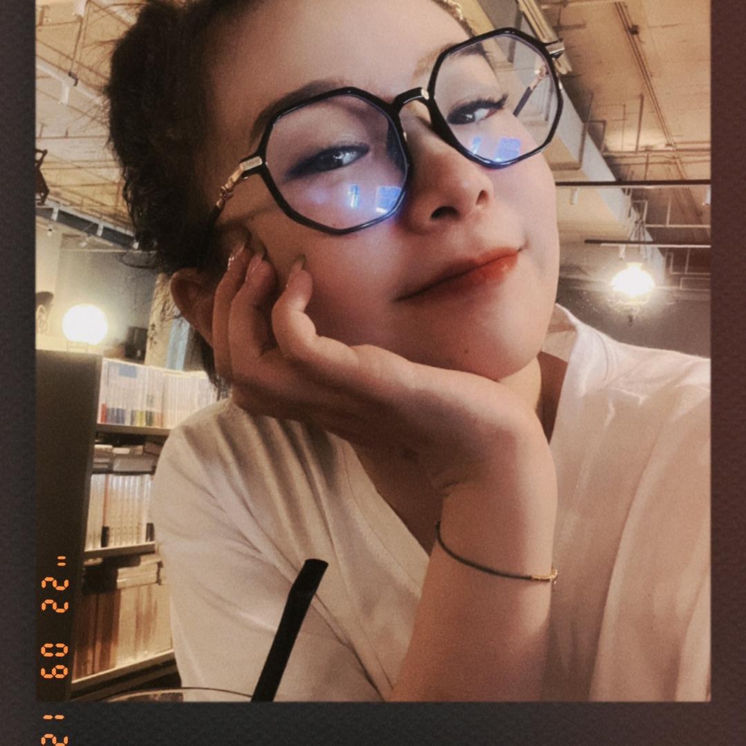 小芒果的漂亮姐姐