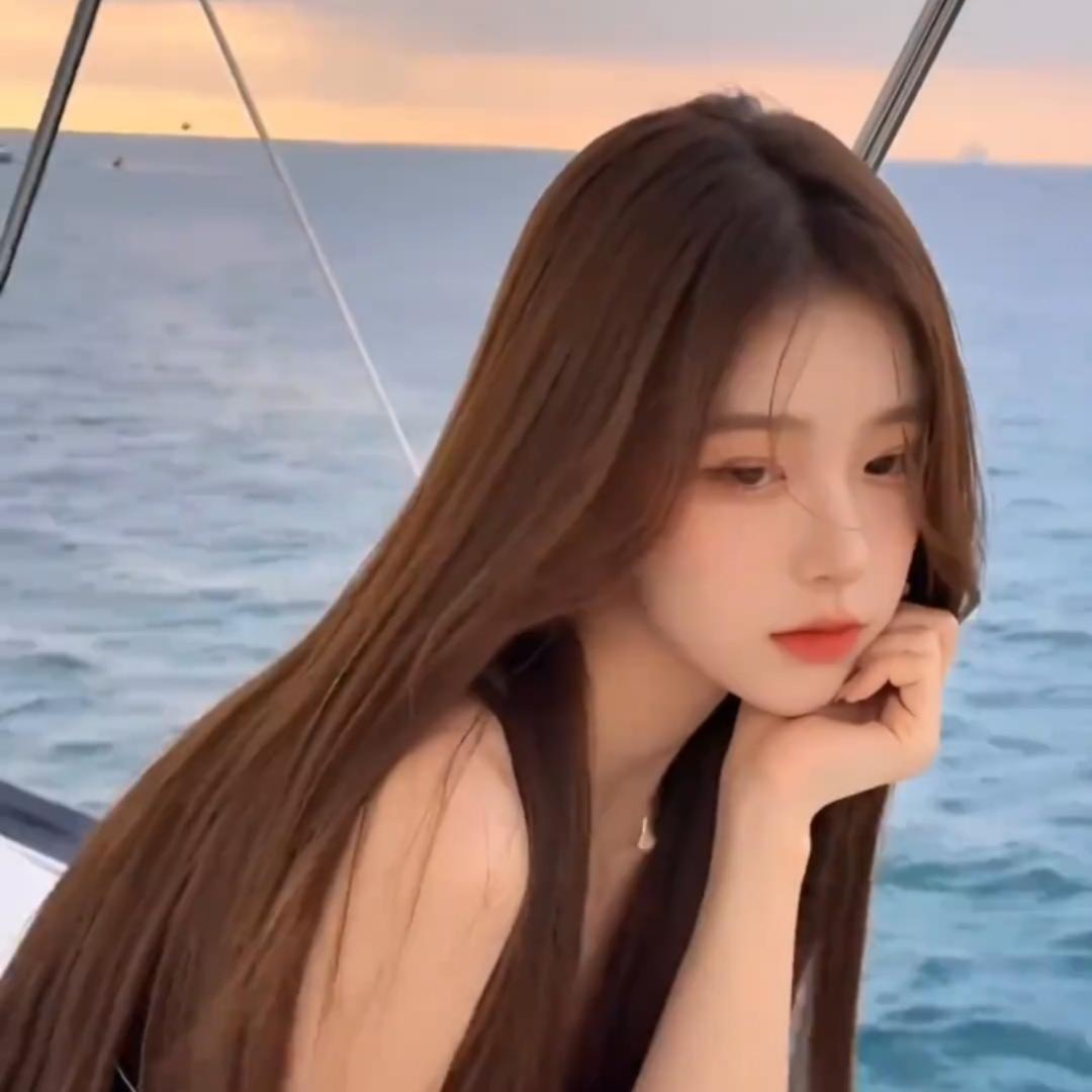 依奢女裤二号工厂店