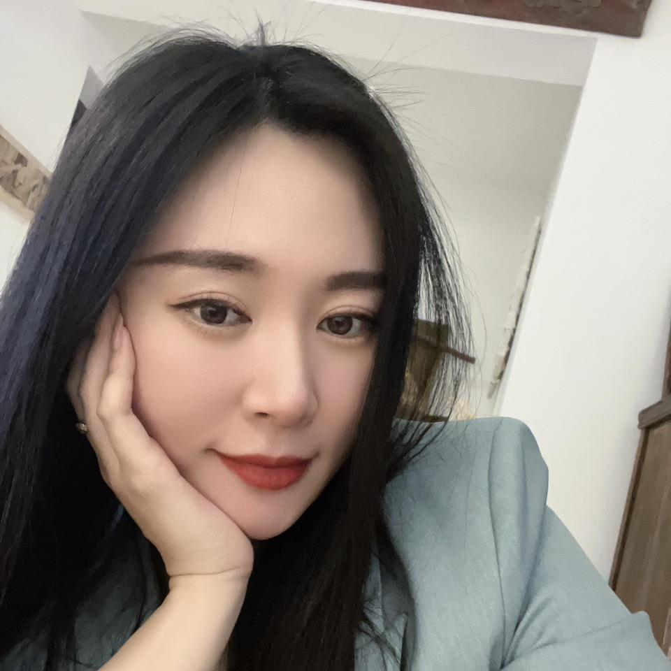 尤娜女王
