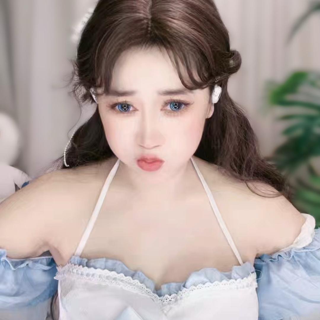 雯雯嗷呜～（皮痒版）