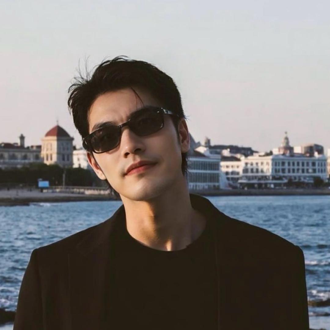 上海职业装工作服定制—陶华