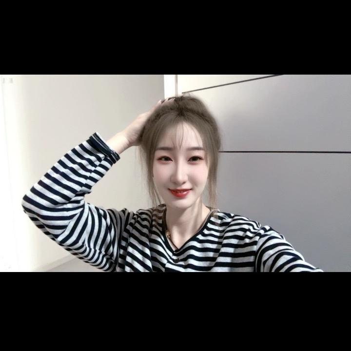 比个✌️