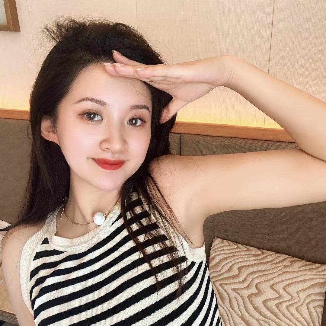 Y.🕊️