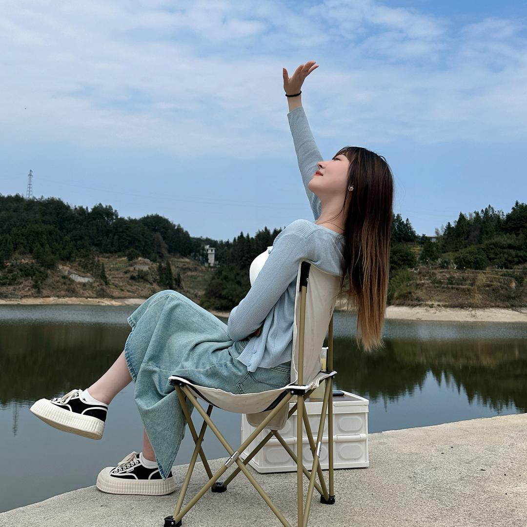 你挡住我发光啦