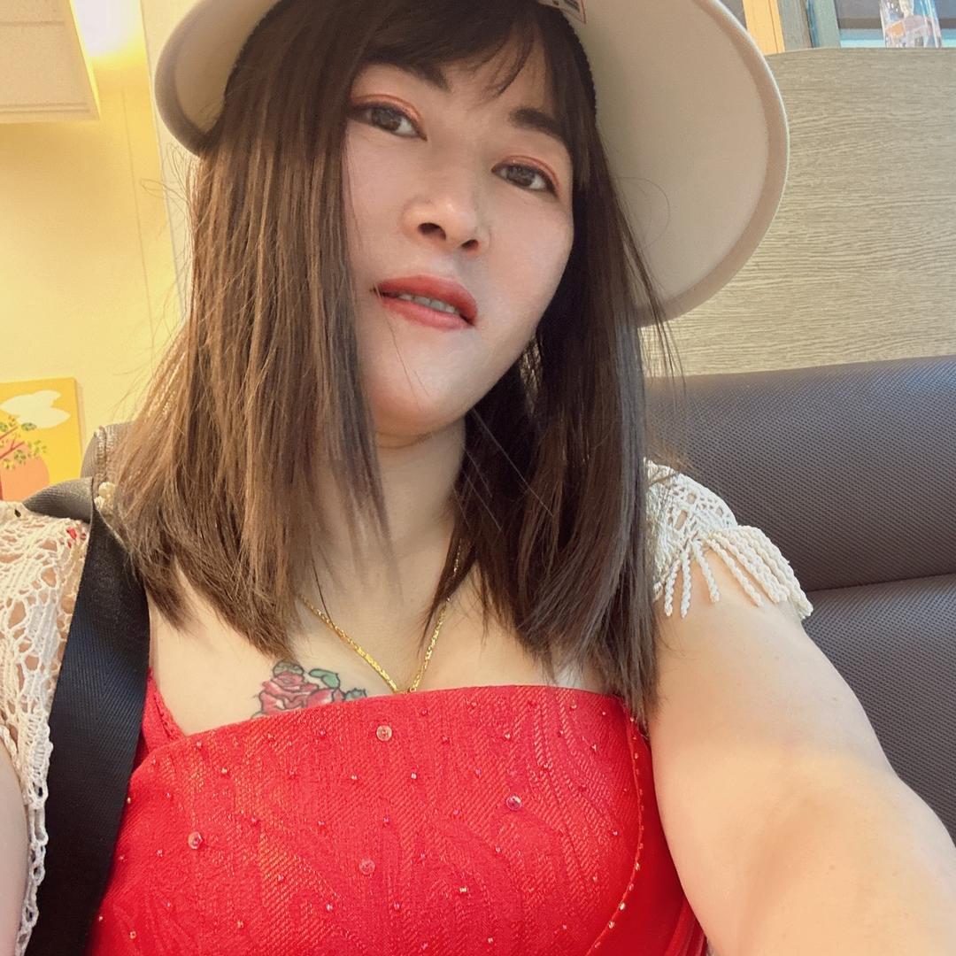 深情只是一个笑话