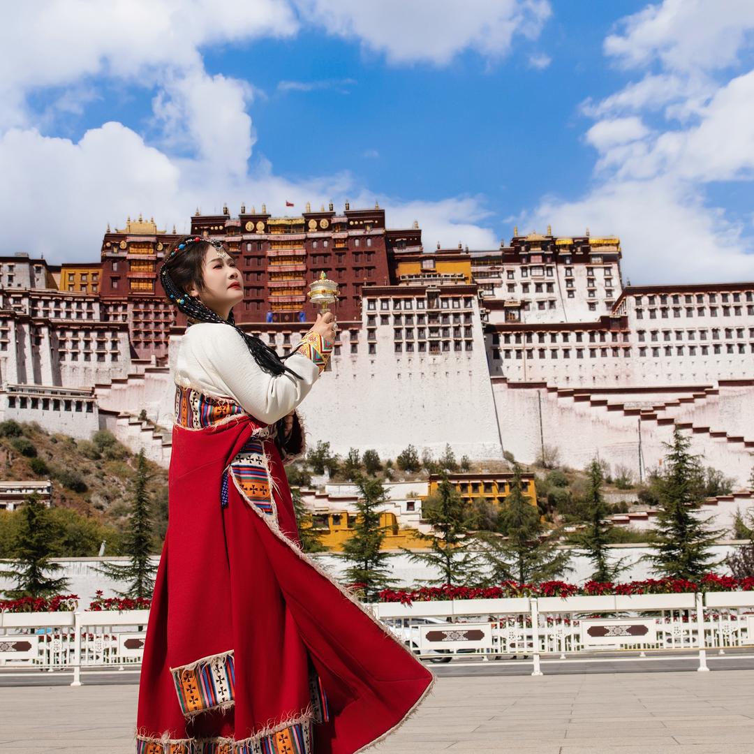 ꧁༺幸运♈️相随༻꧂