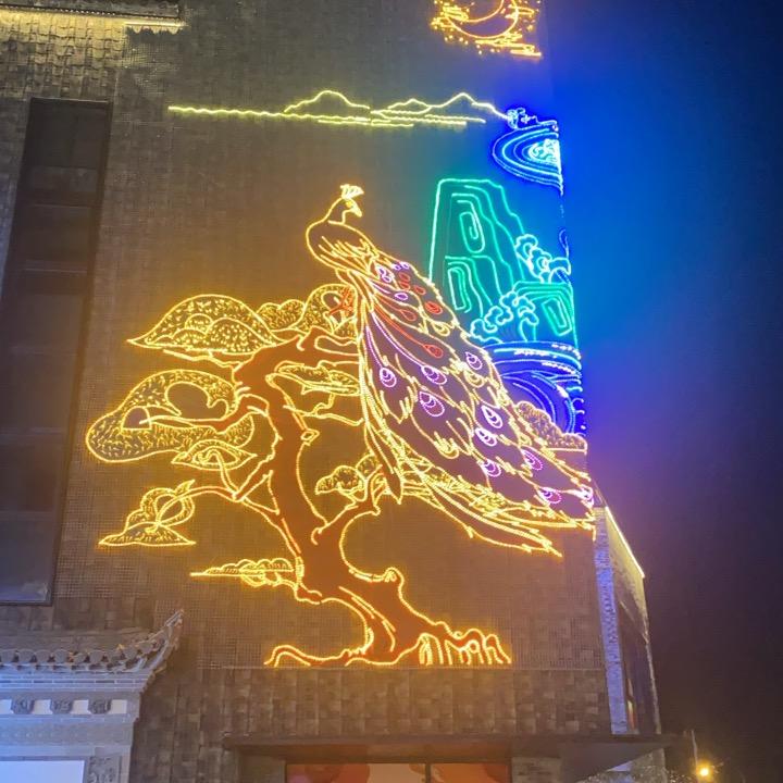 曲中人