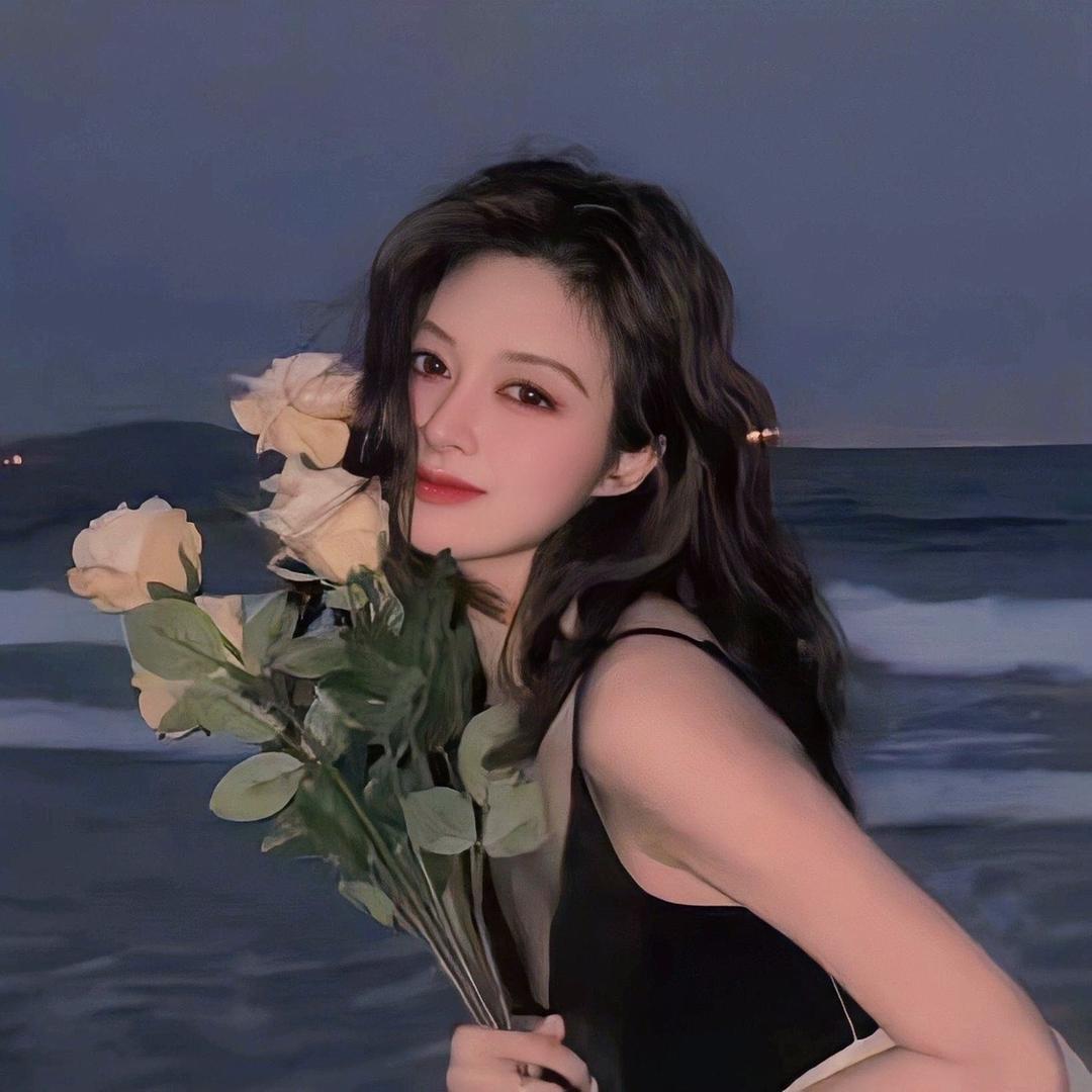 是希希吖