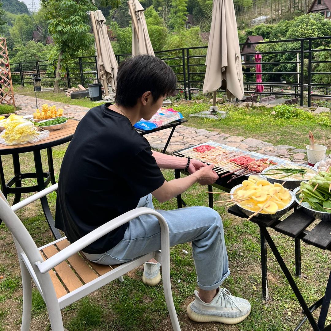 喵在其中官方旗舰店