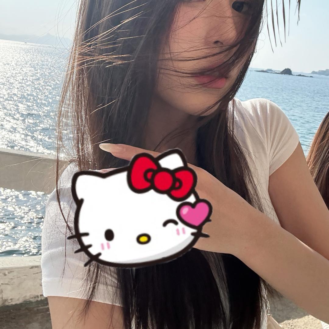 小雯崽.