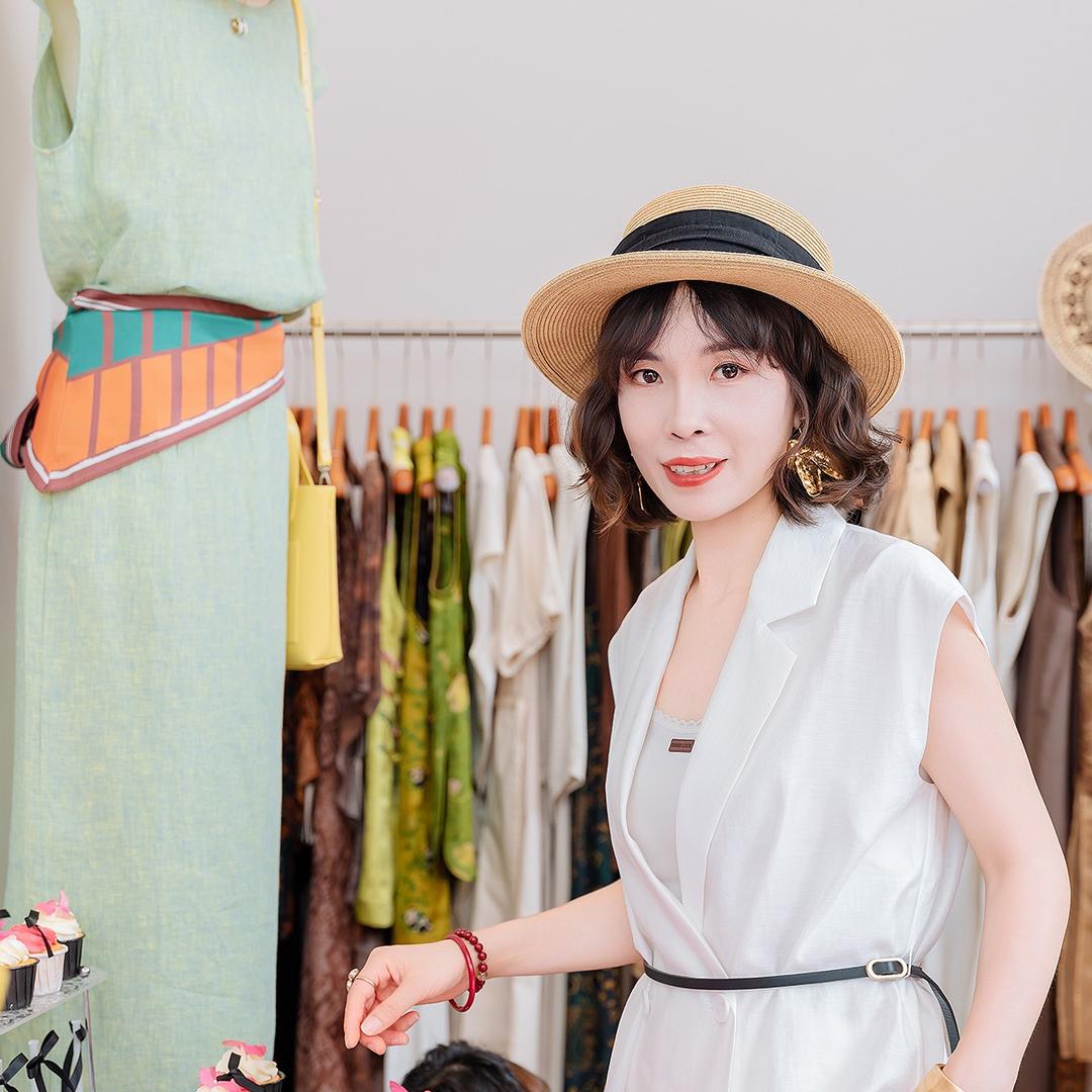 芝枝：潜江芝韵女装美学穿搭