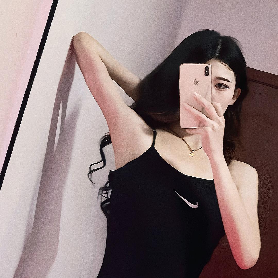 田田不甜💜.