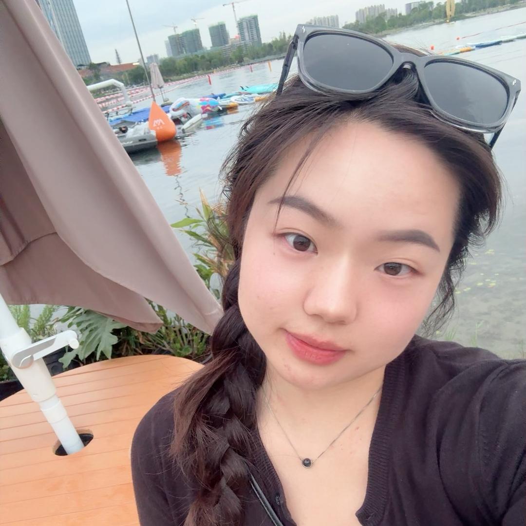 江江会发光
