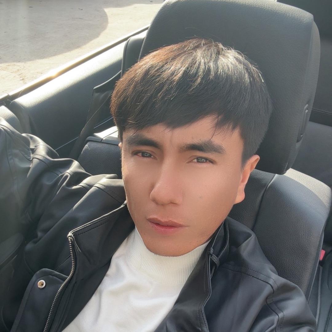 新疆车佰汇服务有限公司