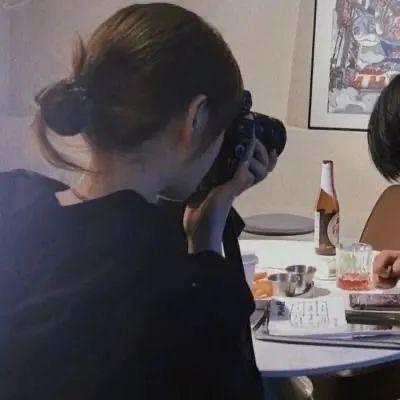 山的那边海的那边有一个蓝精灵