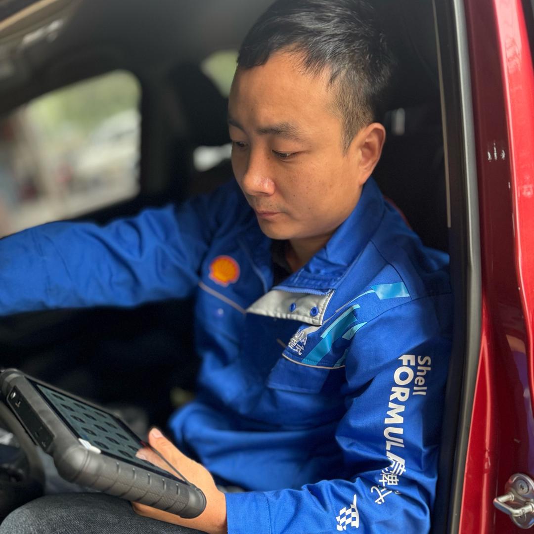 鼎城区友诚车务小王修车