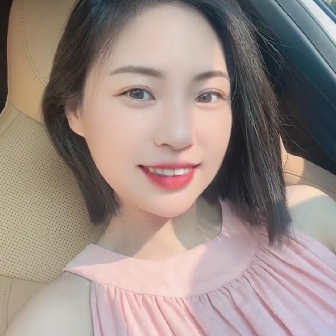 我是叶子吖