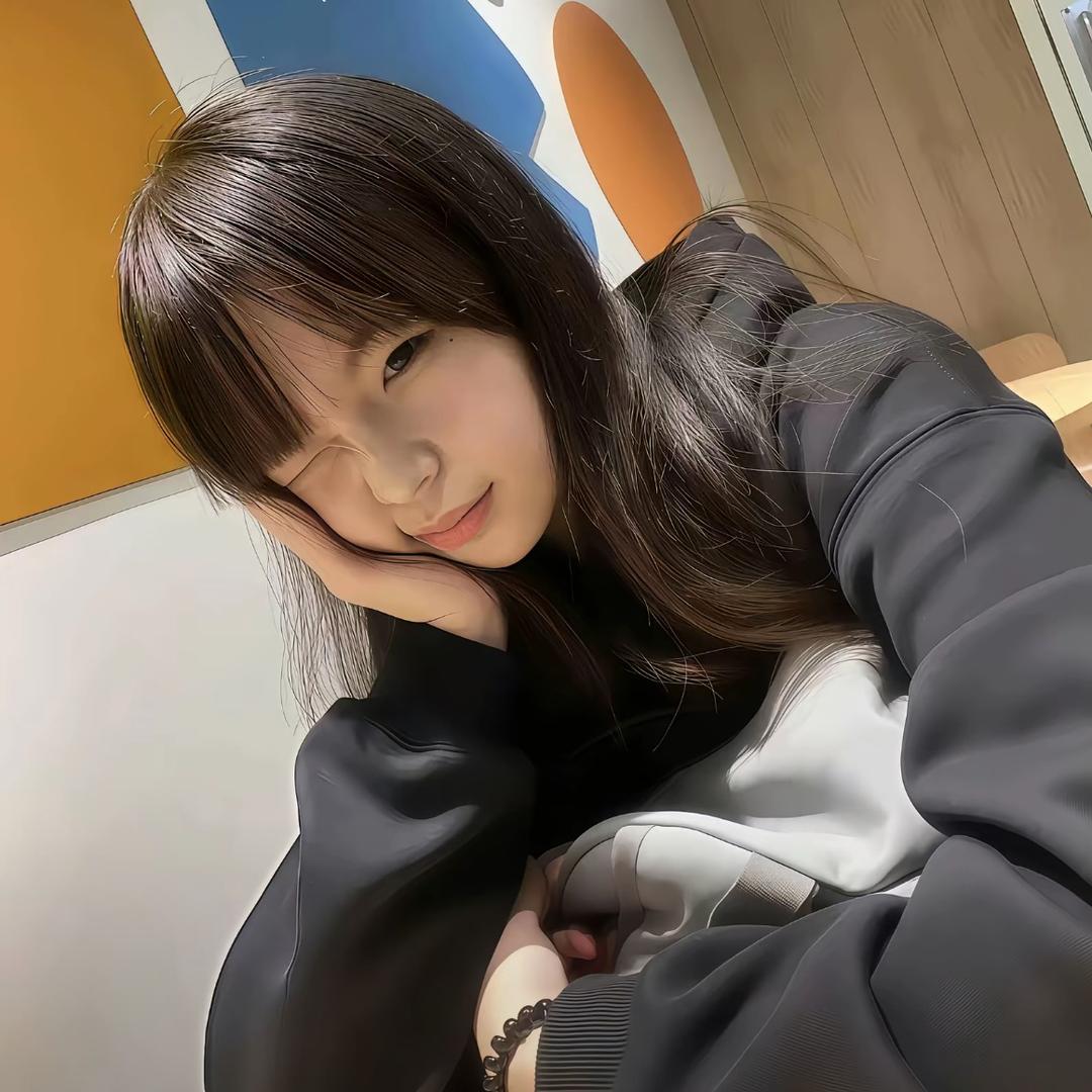 呆呆^