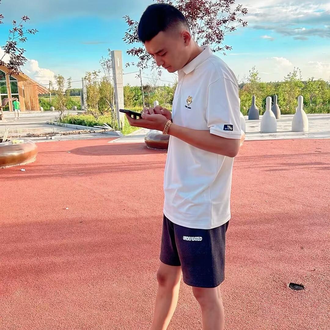 吉吉、