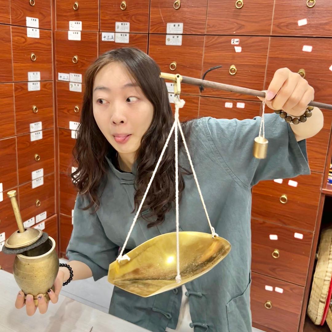 小艾同学