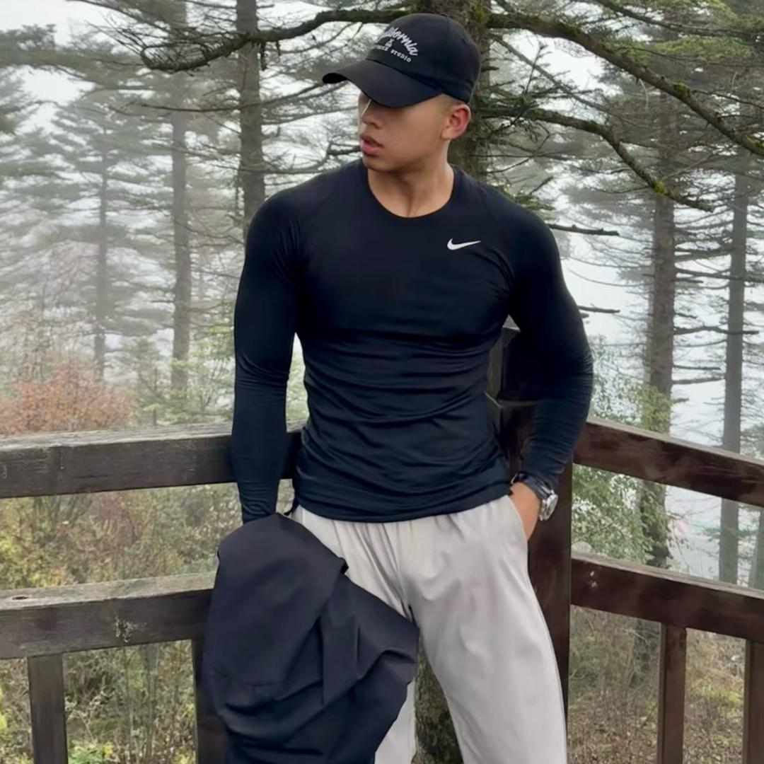 李雷