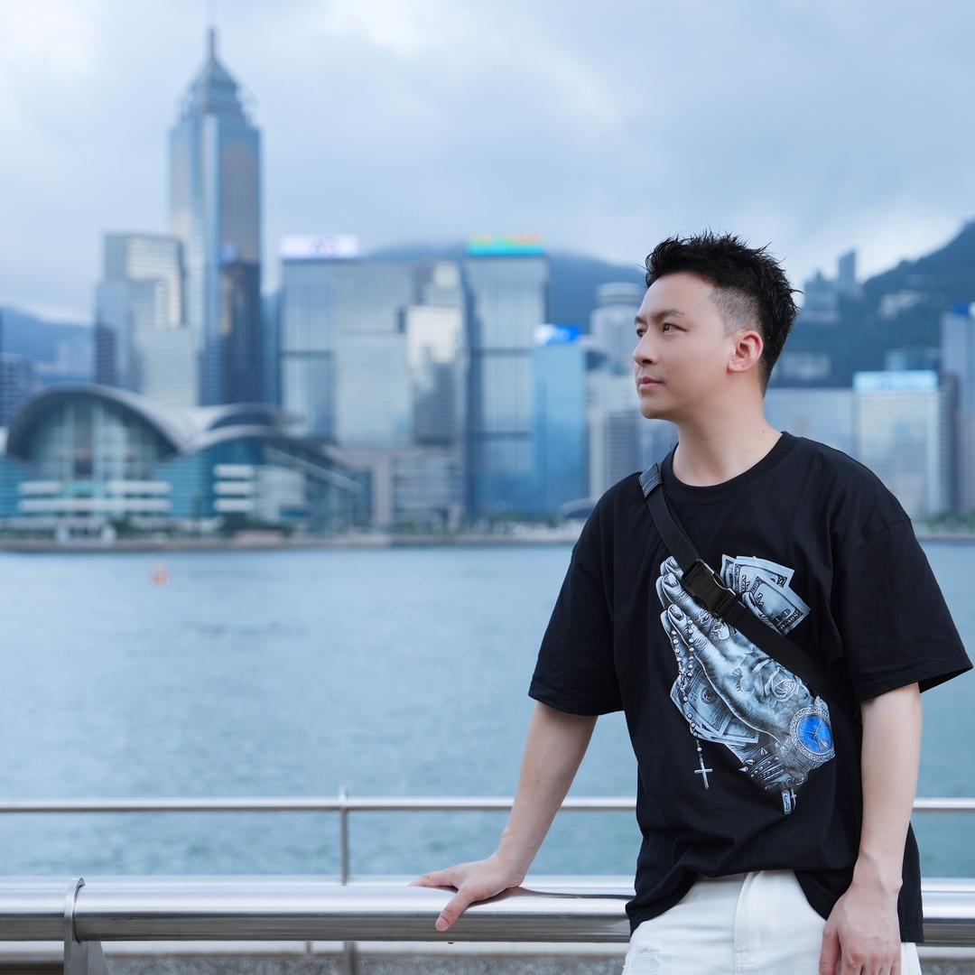 鲁龙·（兰姐兄弟）
