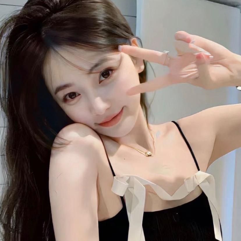 吃个鸭梨💕