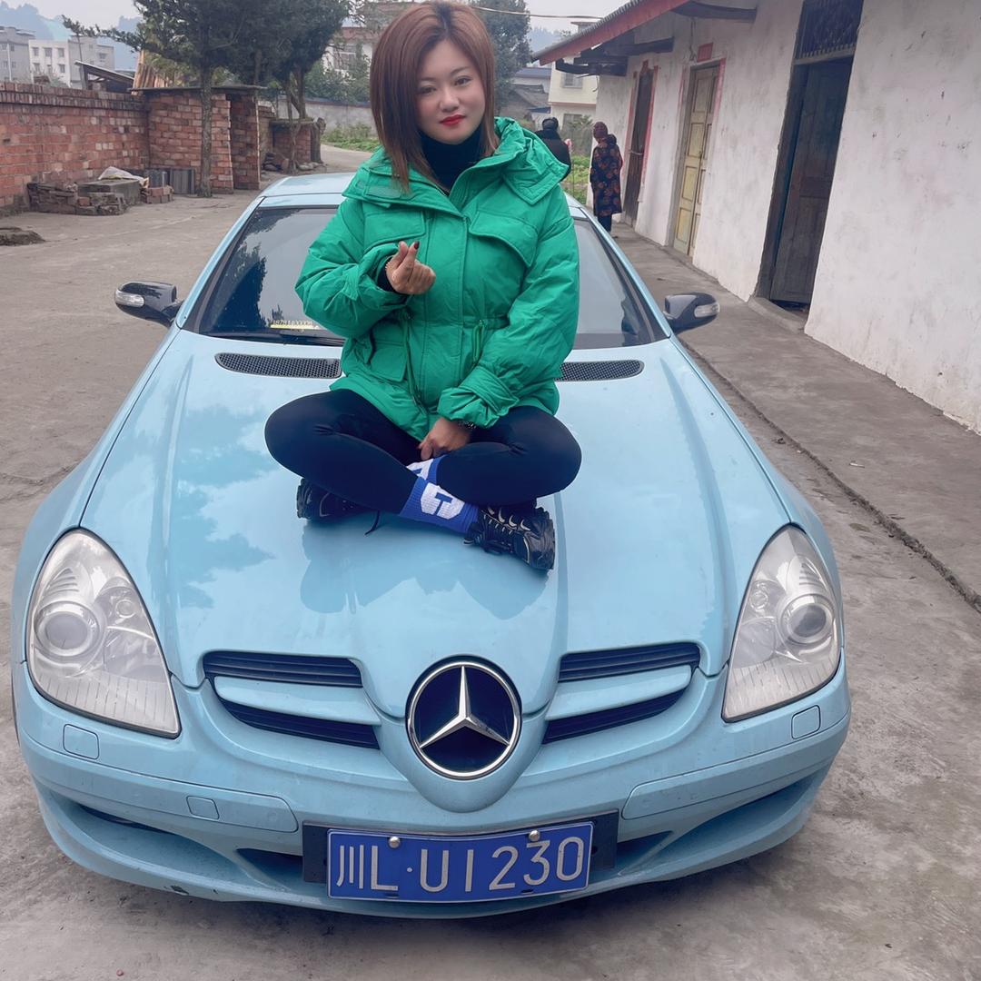 收售木材的小姐姐~王旭