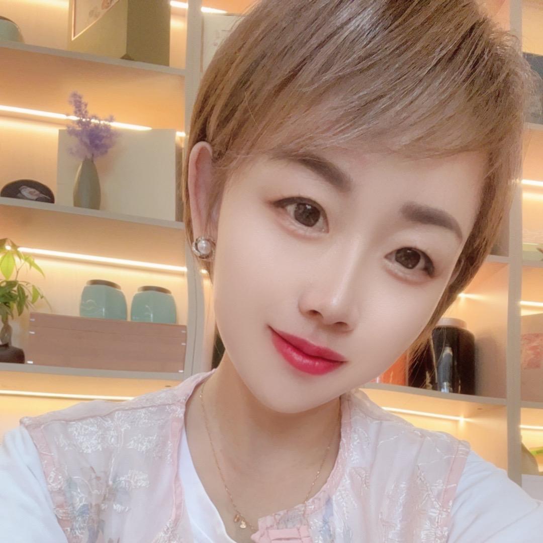 希希（丫头）