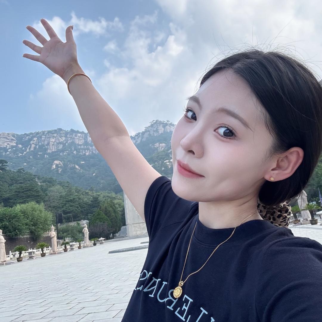 李谷一.