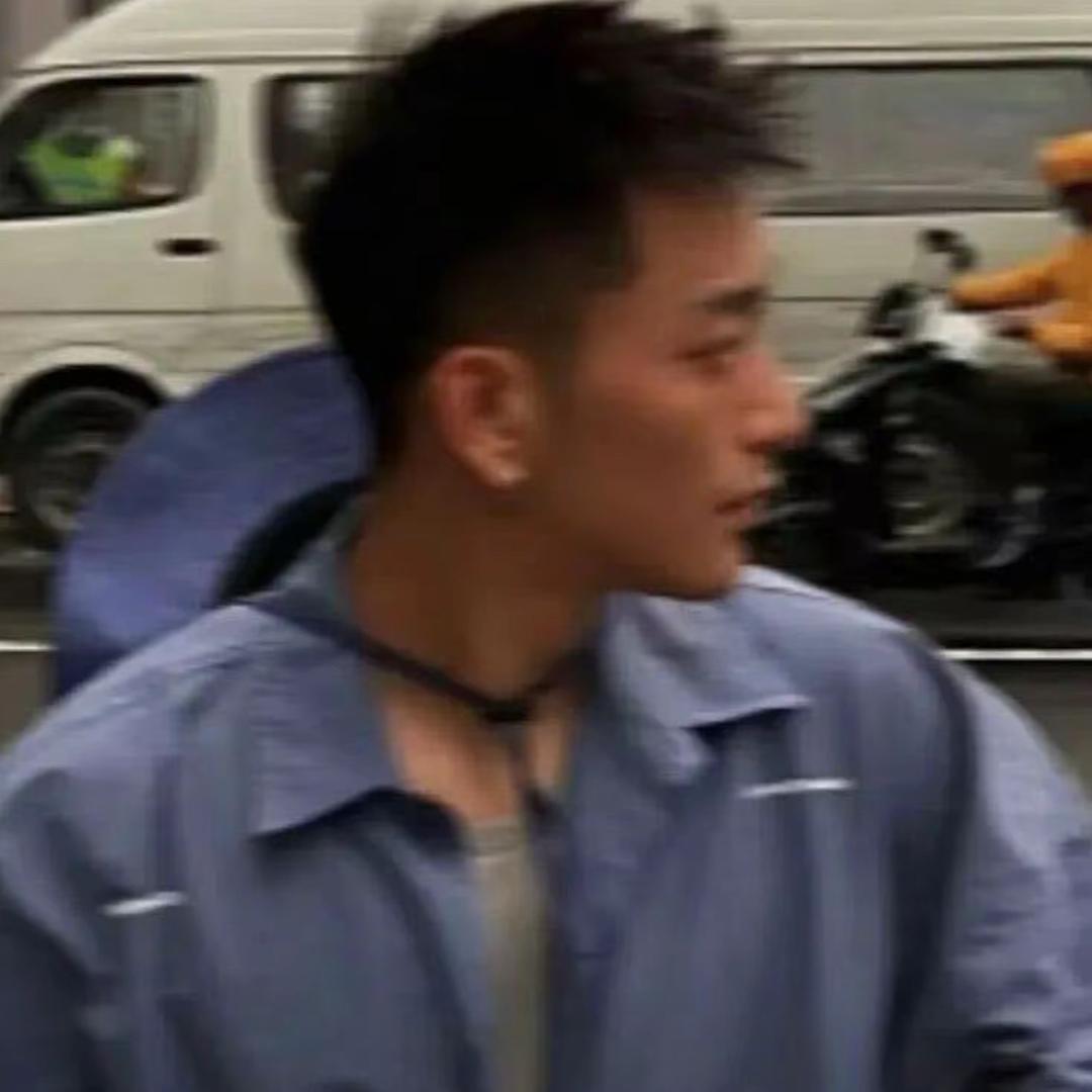 張艺航✨
