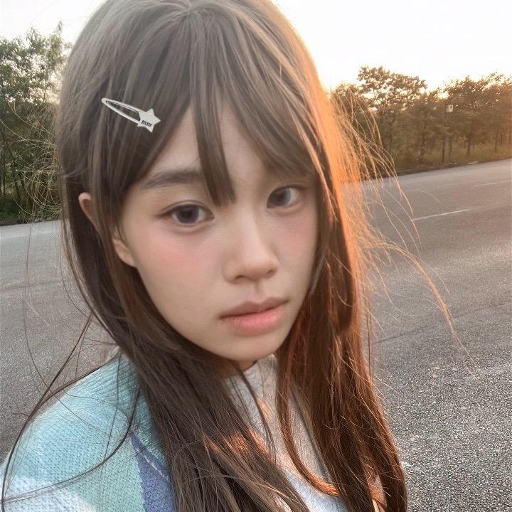 ￴ ￴￴￴ ￴￴7