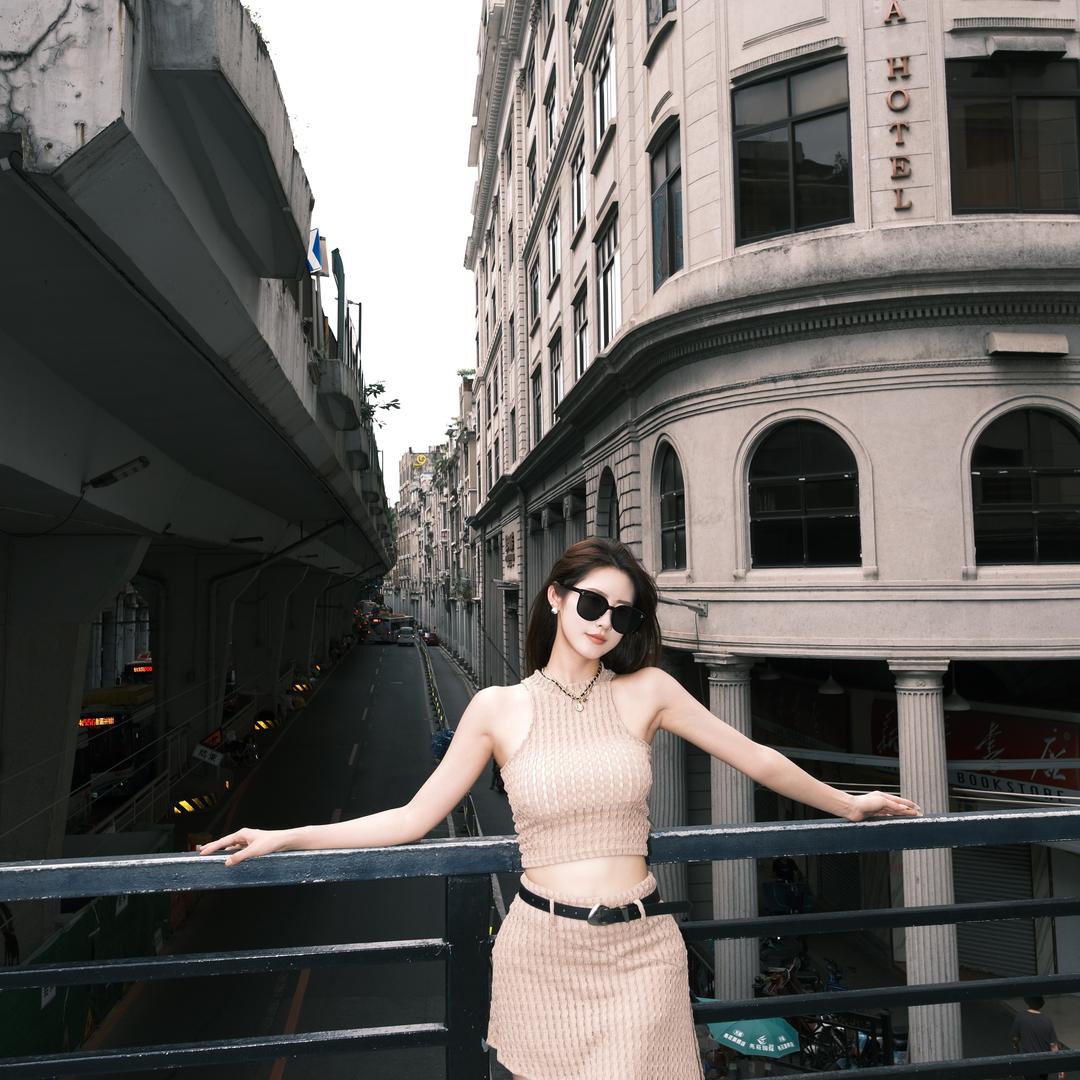 李一青