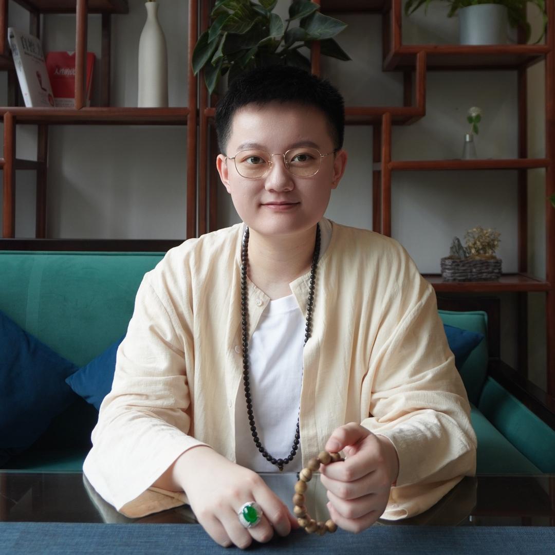 张张沉香