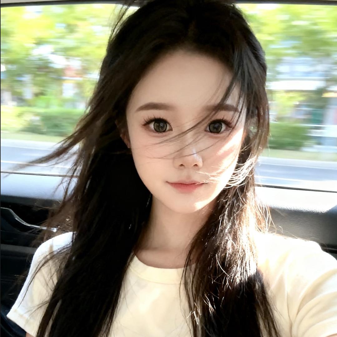 ❤️ Miss Huang 😄