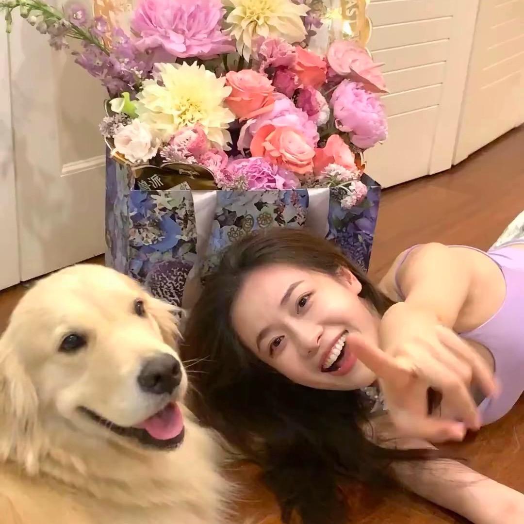 华华爱摆烂