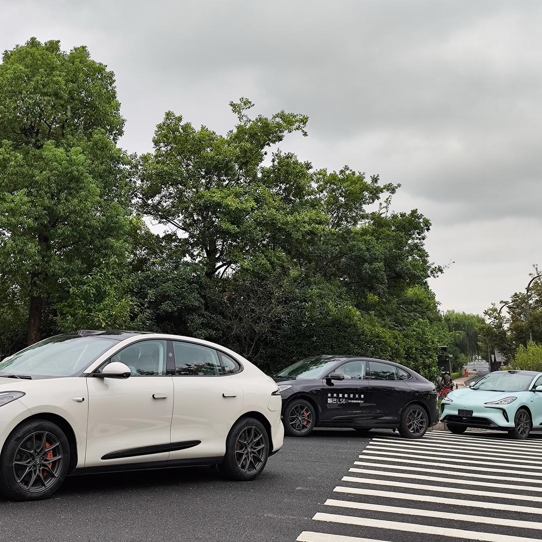 海口友谊IM智己汽车