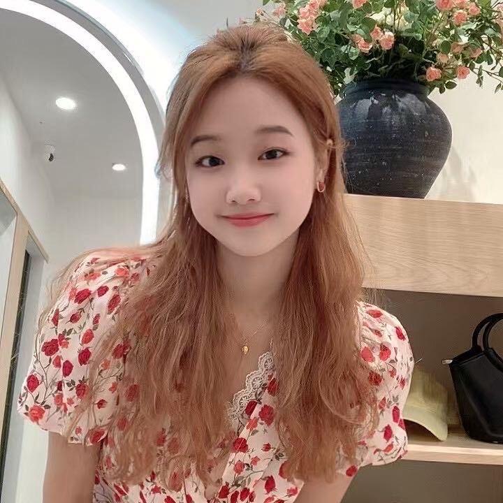 觅田町女装官方号