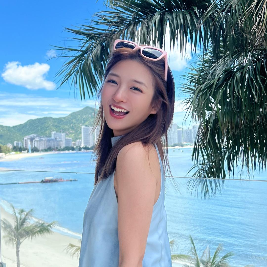 小亿吖