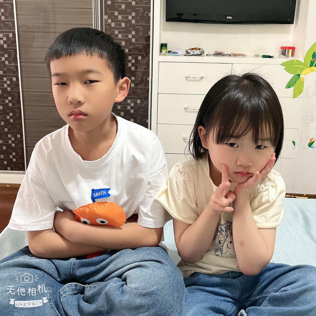 恩恩彤彤