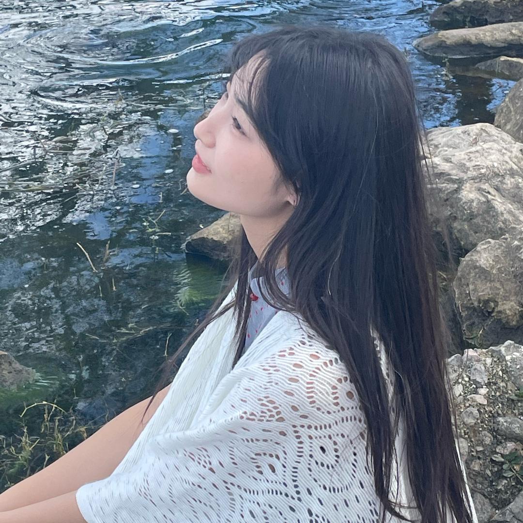 月儿弯弯🌙