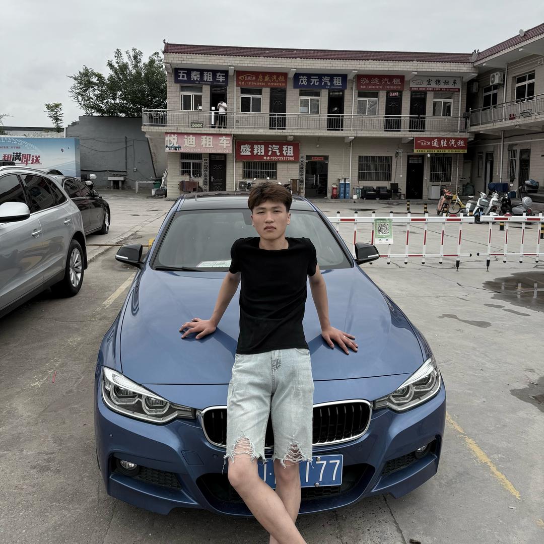 岸辰二手车