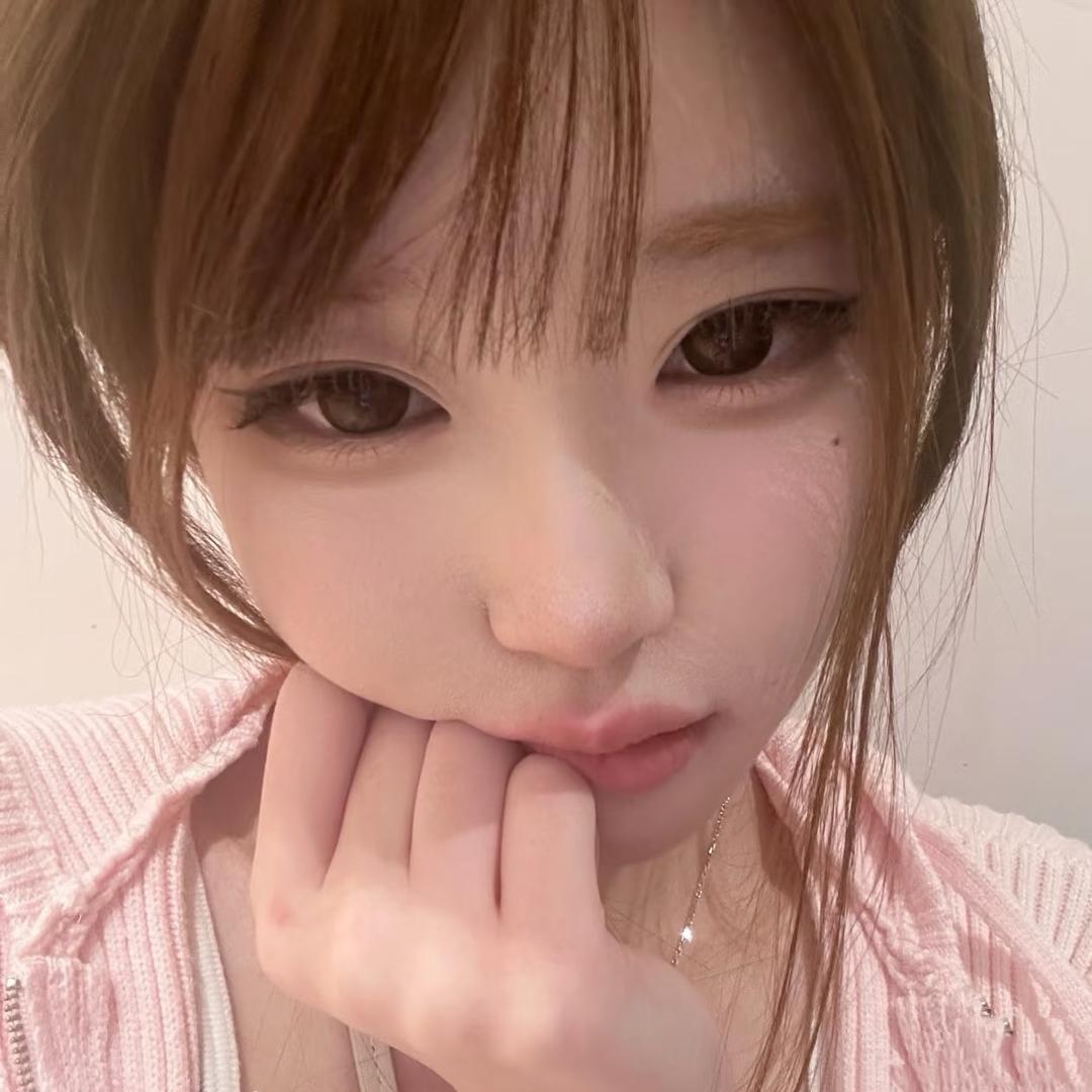 卷个泡芙吃⑅゜